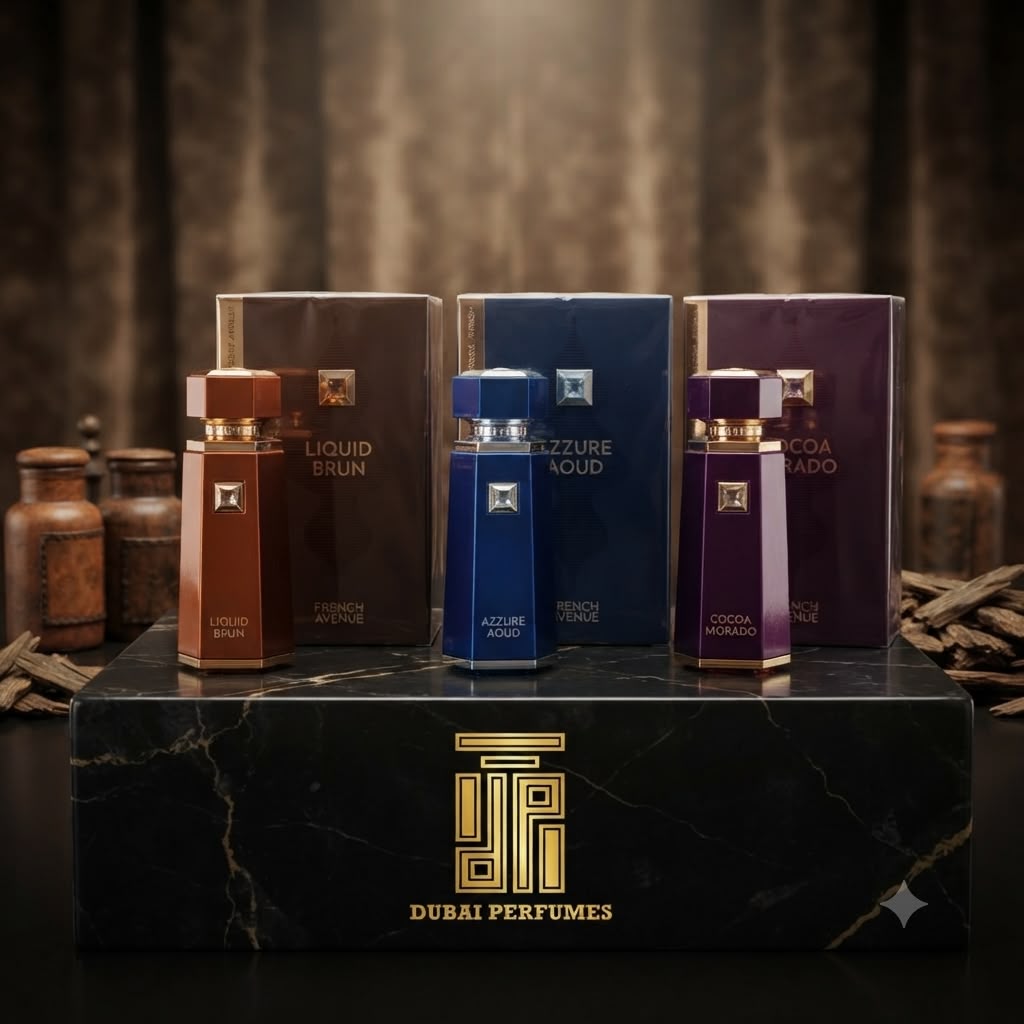 Drei exklusive Dubai Perfumes Flakons auf Marmor-Podium